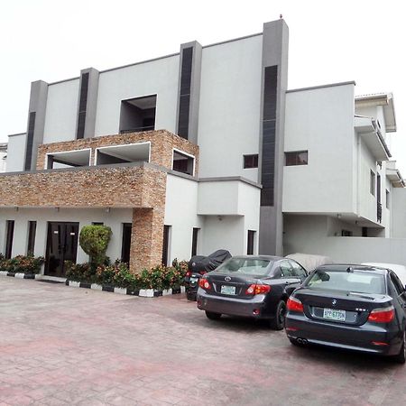 S & S Hotel & Suites Lagos Exterior photo